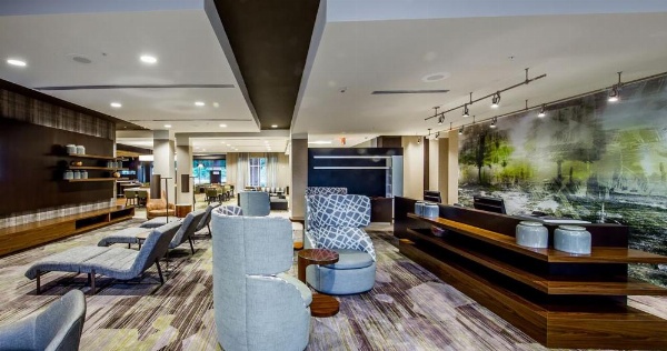 Courtyard by Marriott Columbia Cayce image 10