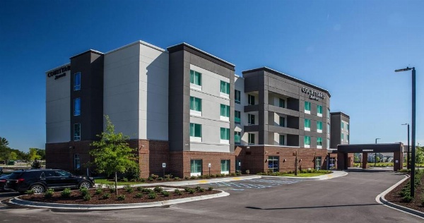 Courtyard by Marriott Columbia Cayce image 23